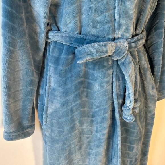 Blue Plush Wrap Bathrobe OSFM Spa Soft Travel Gift Cozy Gift Loungewear Bath - Picture 4 of 8